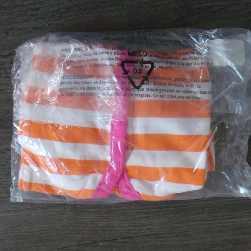 Carter's Striped Bodysuit Crab Design‎ Girls NB Orange Pink Outfit Sleep & Play